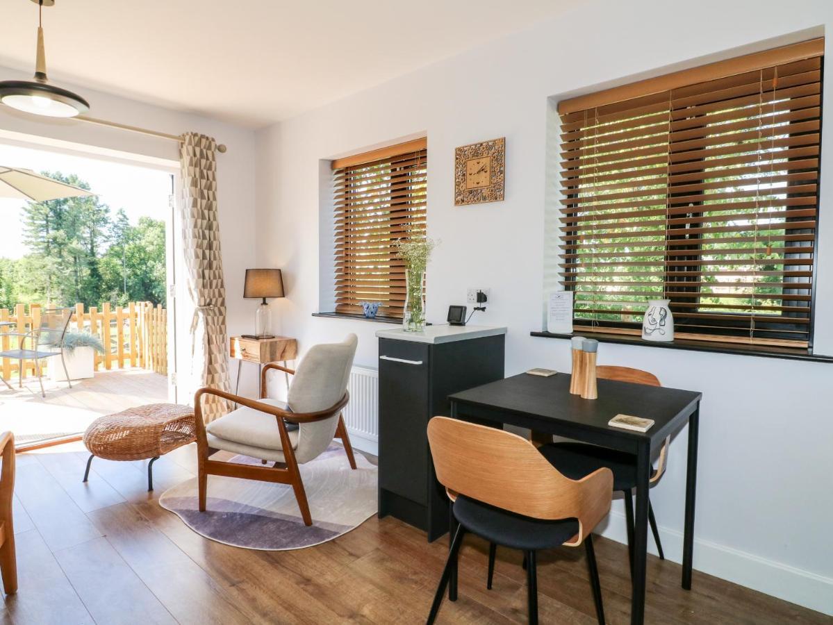 The Wood Shed, Bank Farm Ashbourne (Derbyshire)